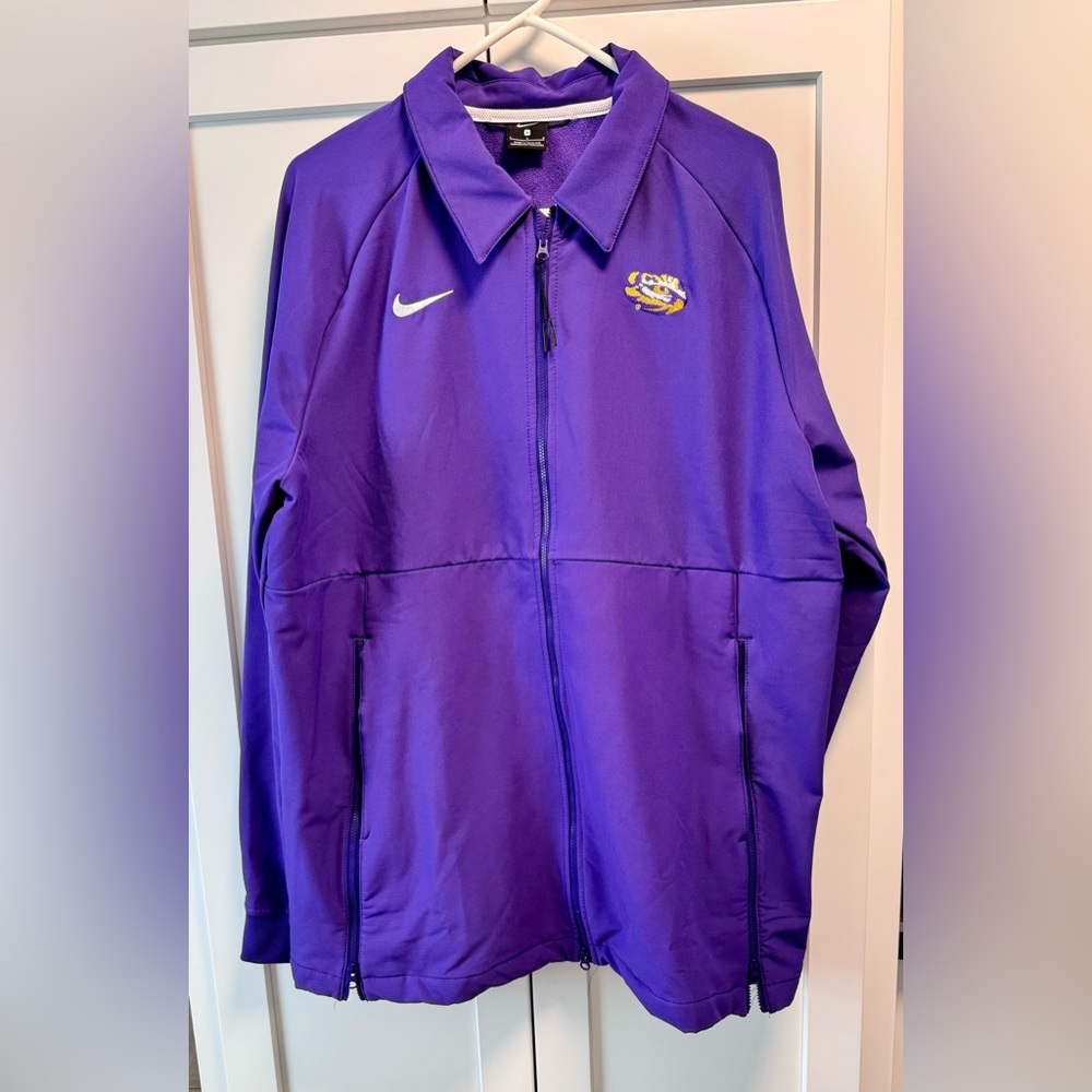 Nice Nike LSU Louisiana State University Men’s Large Zip-up Jacket